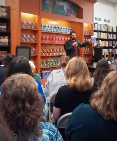 Christopher Paolini Presenting at B&N